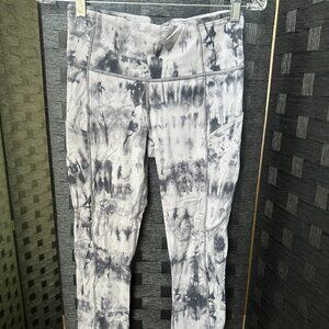 lululemon Fast and Free Gameday leggings Chrome/Black Sz 6 - 25"